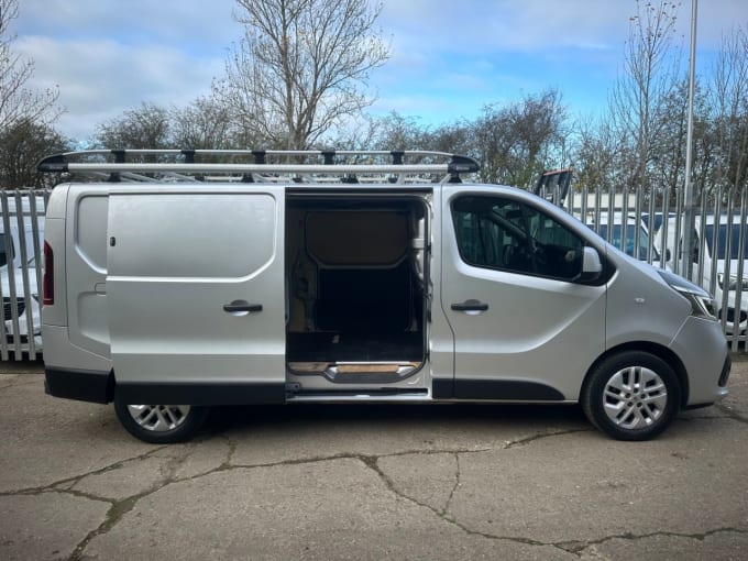 2025 Renault Trafic