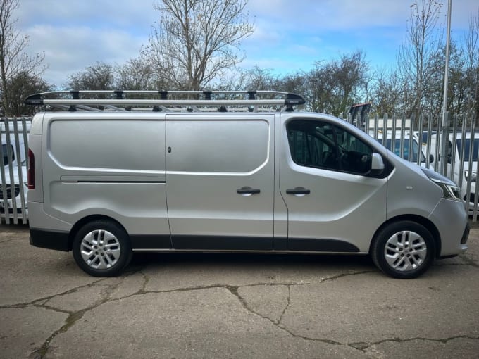 2025 Renault Trafic