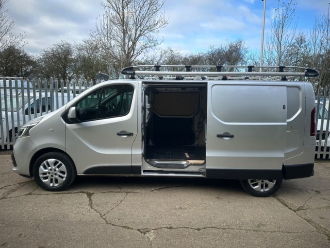 2025 Renault Trafic