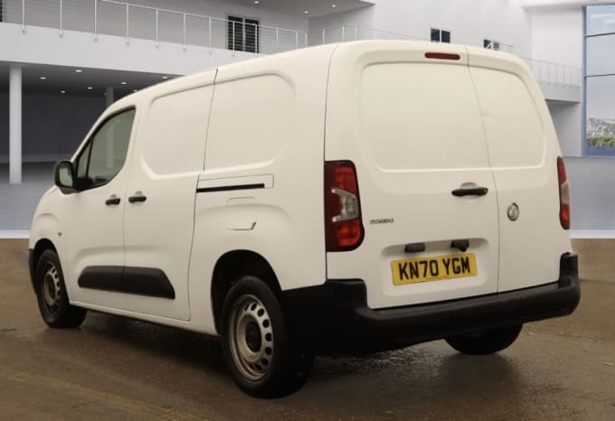 2025 Vauxhall Combo