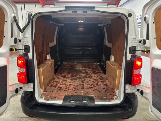 2025 Vauxhall Vivaro