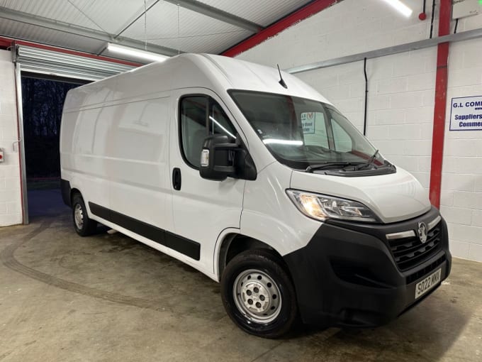 2025 Vauxhall Movano