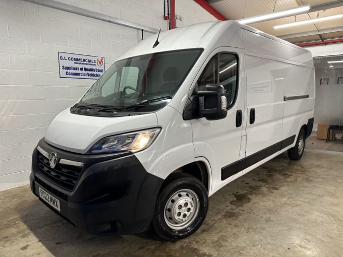 2025 Vauxhall Movano