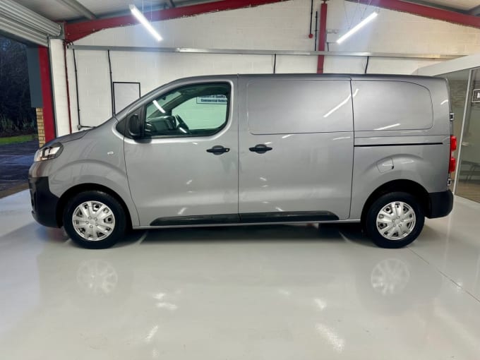 2025 Vauxhall Vivaro