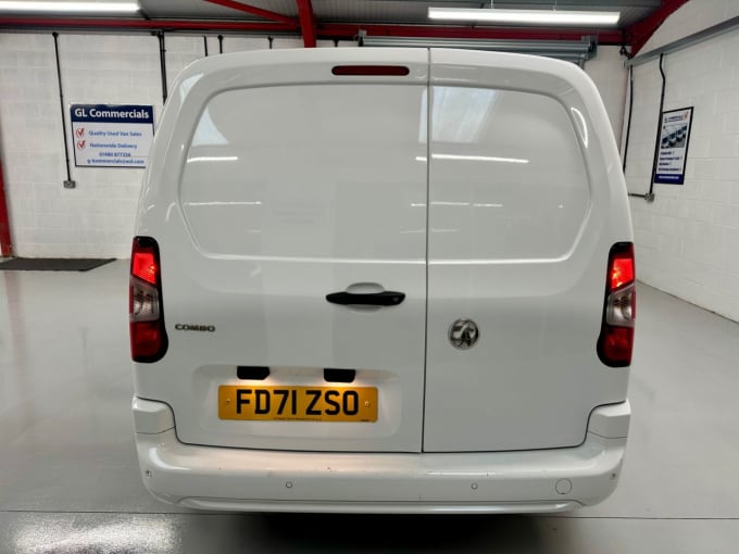 2025 Vauxhall Combo