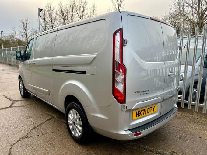 2025 Ford Transit Custom