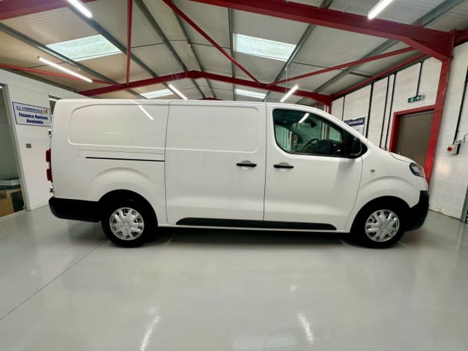 2025 Vauxhall Vivaro