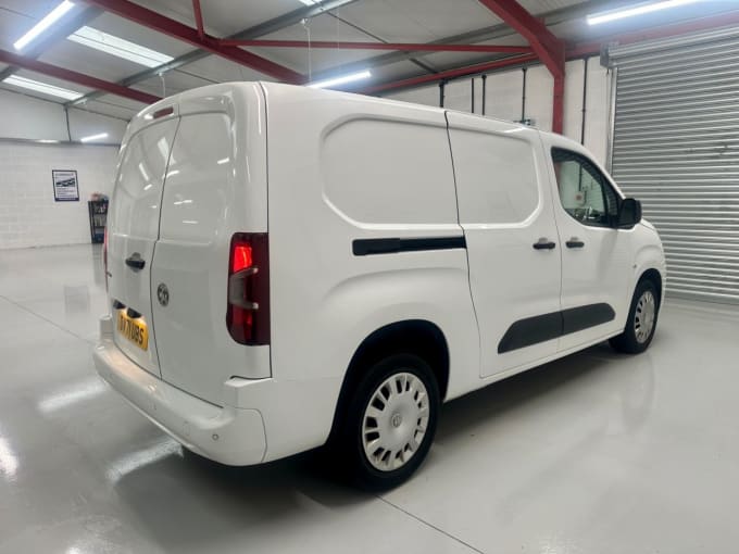 2025 Vauxhall Combo