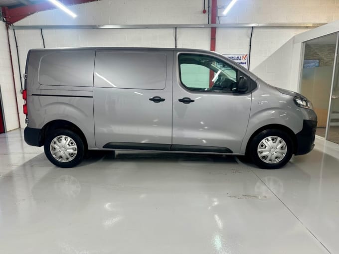 2025 Vauxhall Vivaro