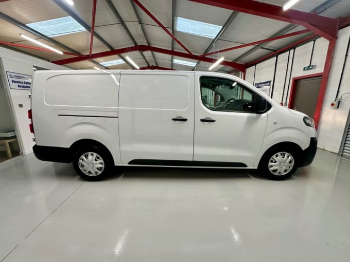 2025 Vauxhall Vivaro