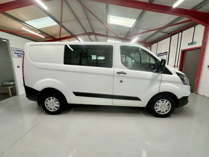 2025 Ford Transit Custom