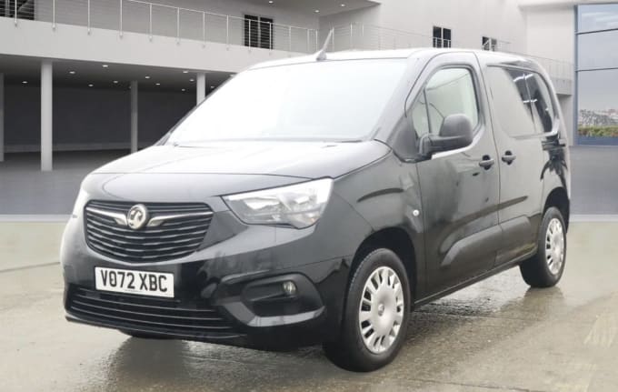 2025 Vauxhall Combo