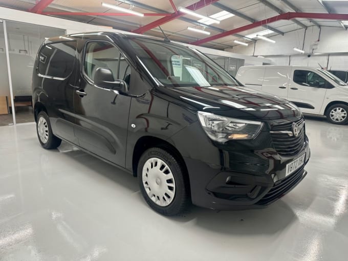 2025 Vauxhall Combo