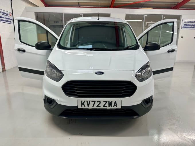 2025 Ford Transit Courier