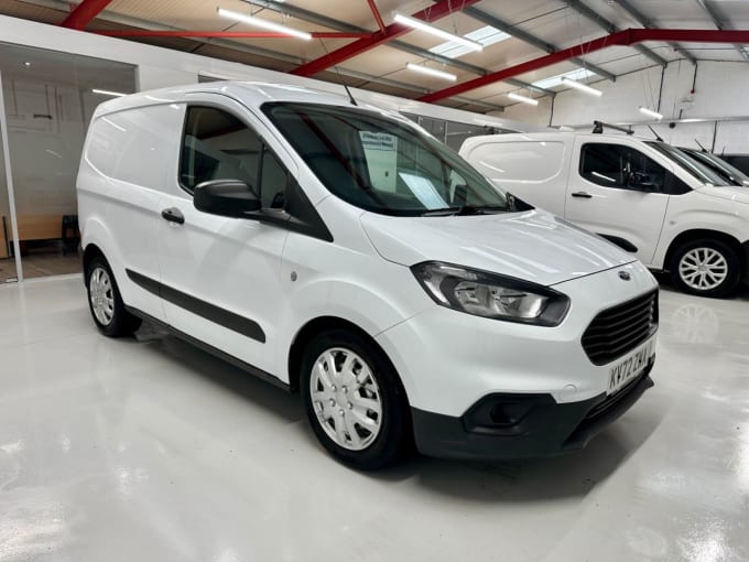 2025 Ford Transit Courier