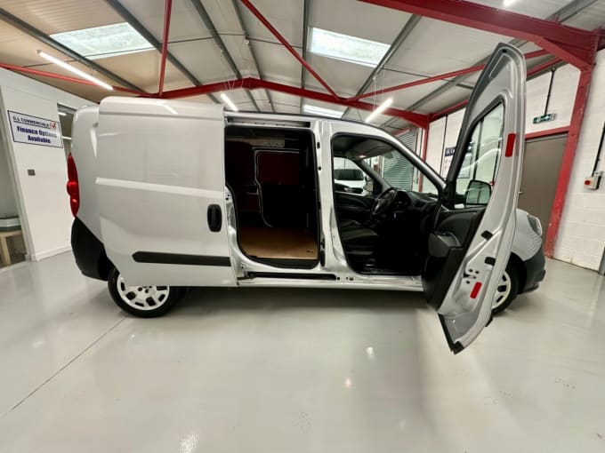 2025 Fiat Doblo