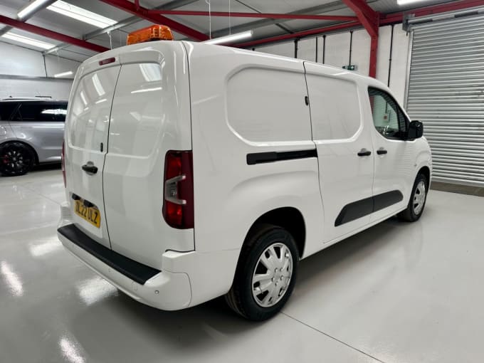 2025 Vauxhall Combo