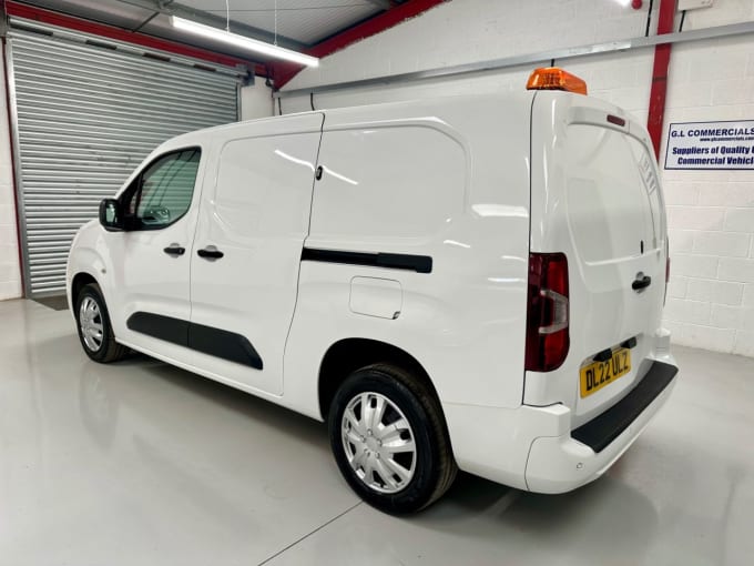 2025 Vauxhall Combo