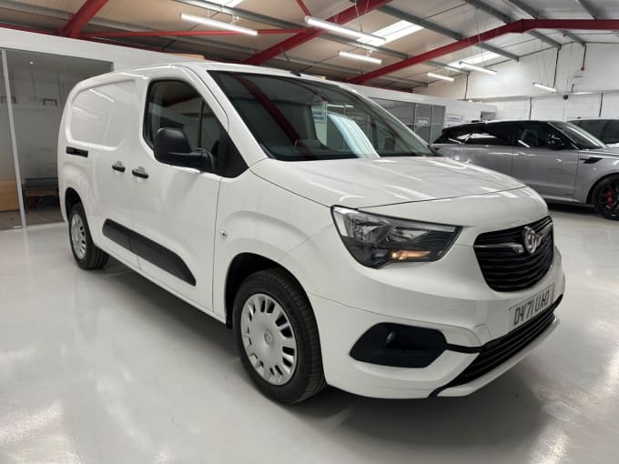 2025 Vauxhall Combo