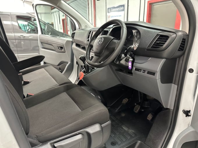 2025 Vauxhall Vivaro