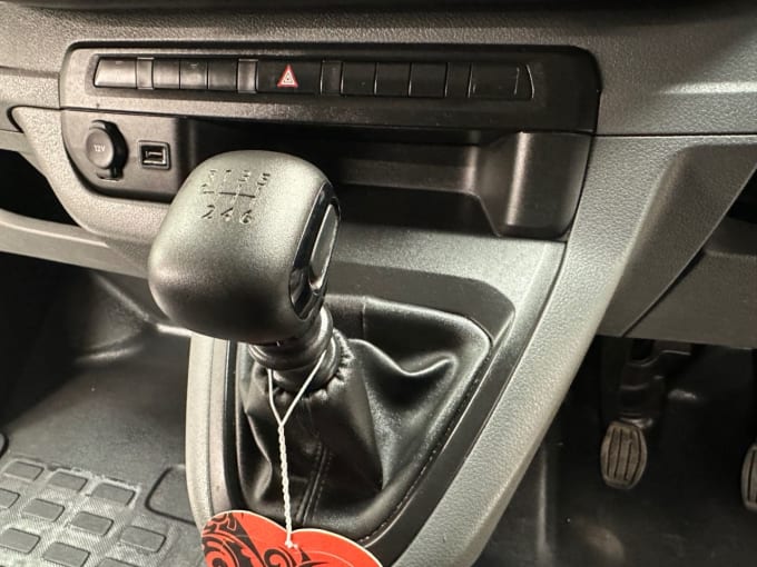 2025 Vauxhall Vivaro