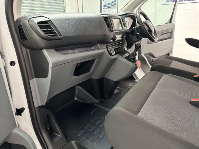 2025 Vauxhall Vivaro