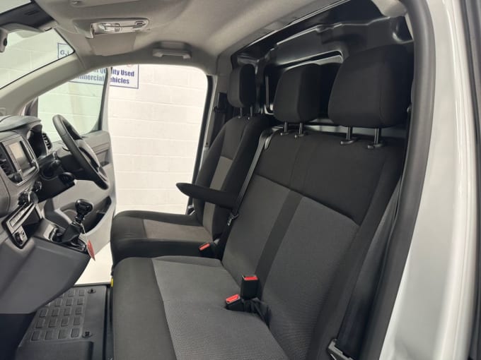 2025 Vauxhall Vivaro
