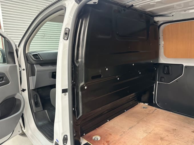 2025 Vauxhall Vivaro