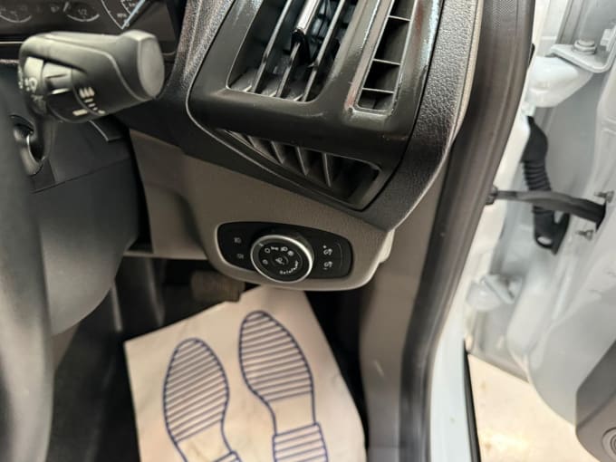 2025 Ford Transit Connect