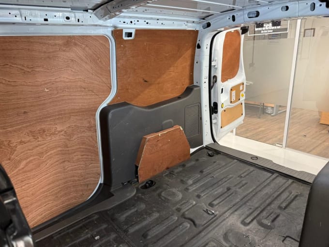 2025 Ford Transit Connect