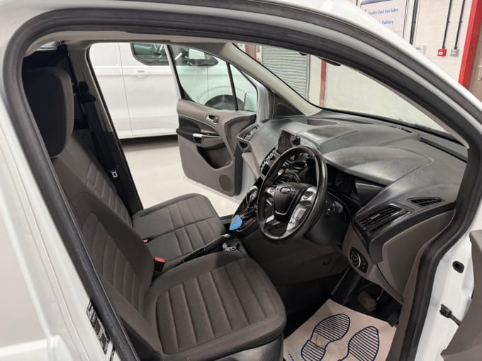 2025 Ford Transit Connect