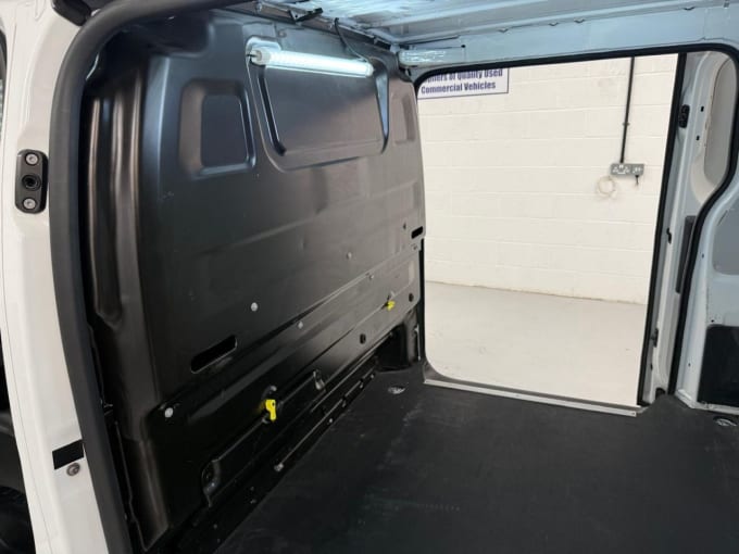 2025 Vauxhall Vivaro