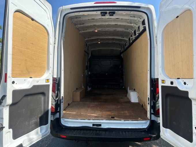 2025 Ford Transit