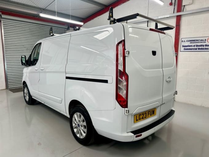 2025 Ford Transit Custom
