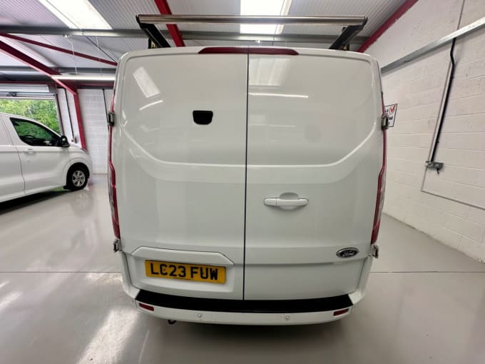 2025 Ford Transit Custom