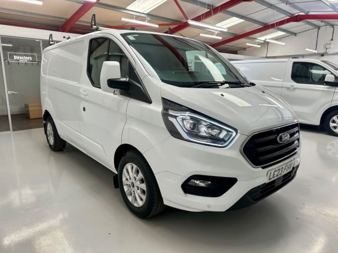 2025 Ford Transit Custom