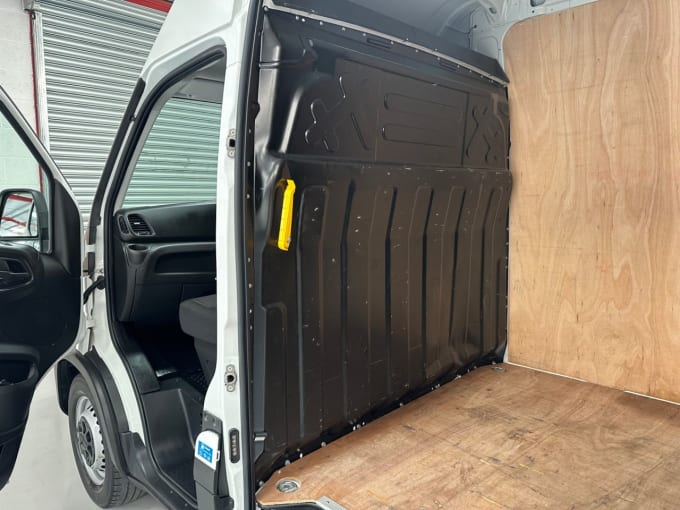 2025 Iveco Daily