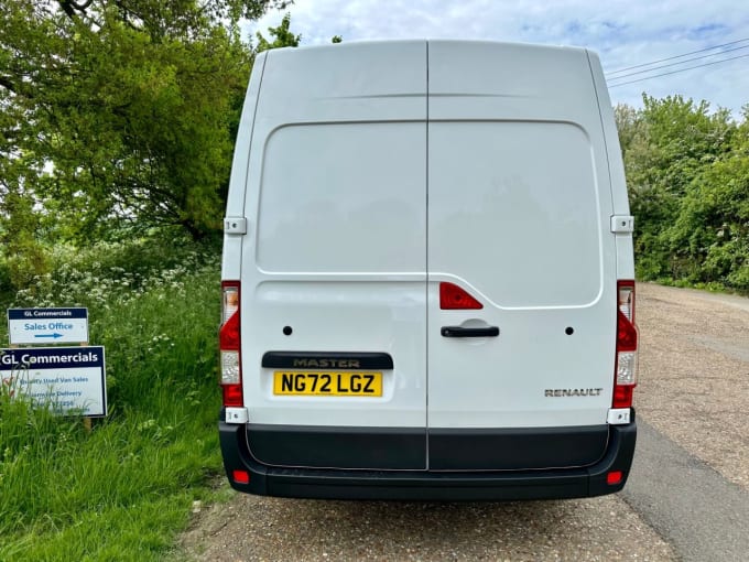 2025 Renault Master