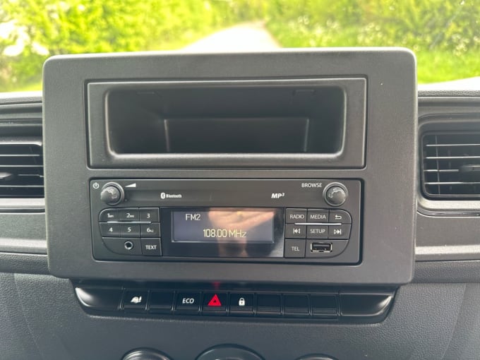 2025 Renault Master