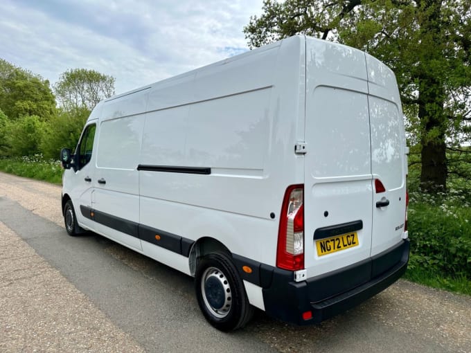 2025 Renault Master