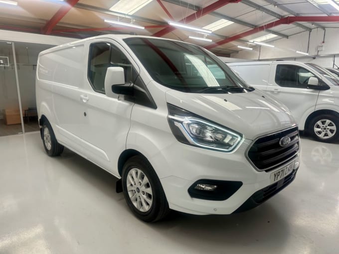 2025 Ford Transit Custom