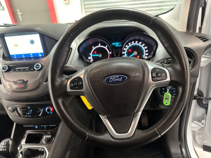 2025 Ford Transit Courier
