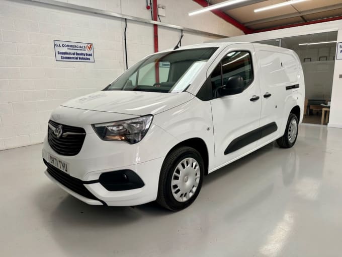 2025 Vauxhall Combo