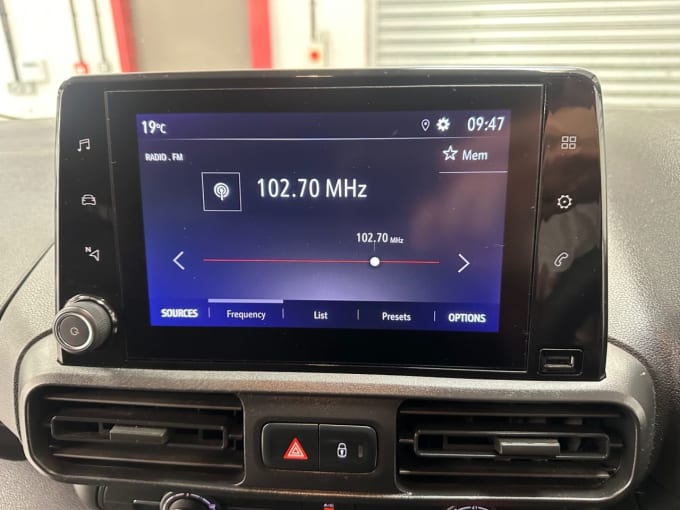 2025 Vauxhall Combo