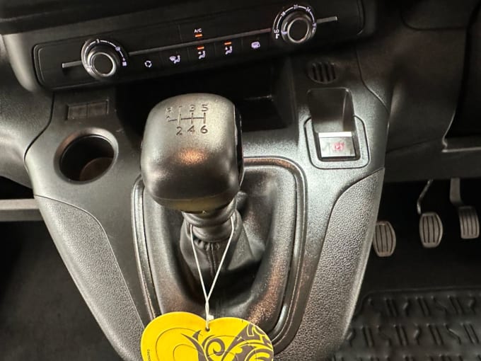 2025 Vauxhall Combo