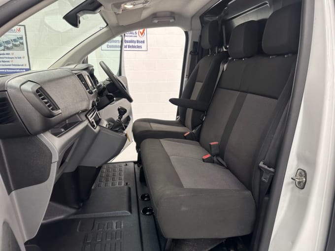 2025 Vauxhall Vivaro