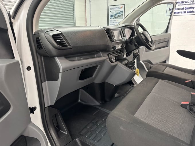 2025 Vauxhall Vivaro