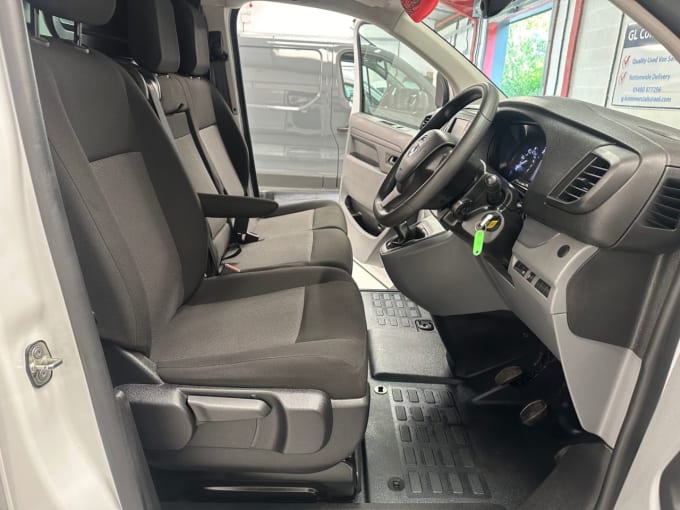 2025 Vauxhall Vivaro