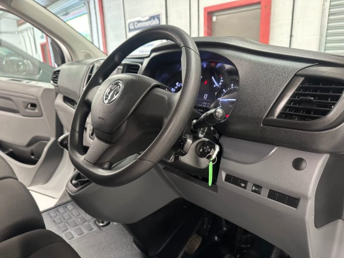 2025 Vauxhall Vivaro
