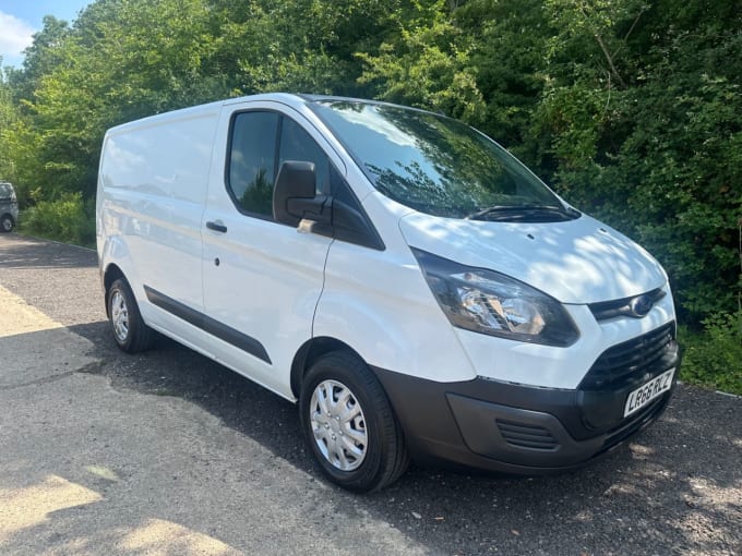 2025 Ford Transit Custom